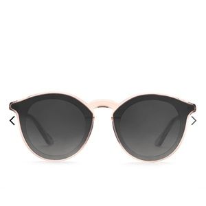 Krewe Collins Nylon Petal/Pink Sold Out